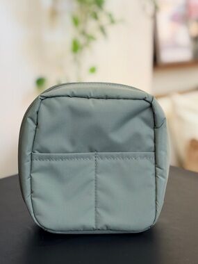 MUJI Wrinkled Nylon Wide-Opening Pouch - Square
